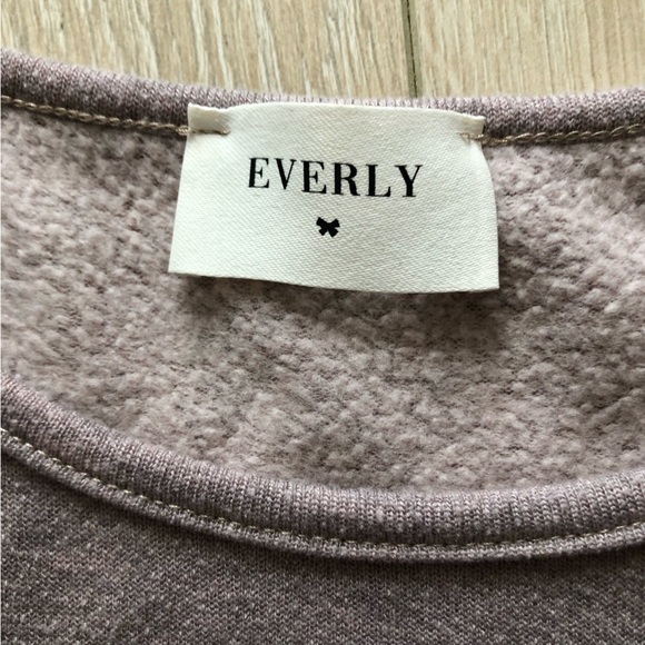 Everly Cold Shoulder Bow Long Sleeve Top in Pink Grey Heather Size S - Picture 8 of 11